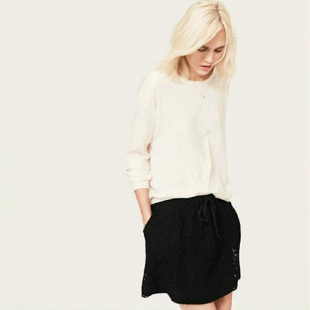 Lou Grey S Women's‎ Black Lace Drawstring Pull On Mini Skirt